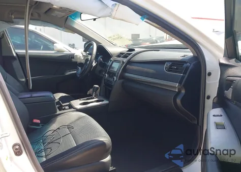 2012 Toyota Camry Se z USA, uszkodzony, nr VIN 4T1BF1FK7CU134812